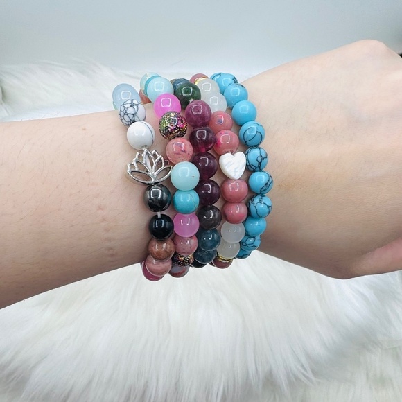 The Boho Wholesale Lot Beaded Bracelet Lot of 5 - Picture 1 of 5